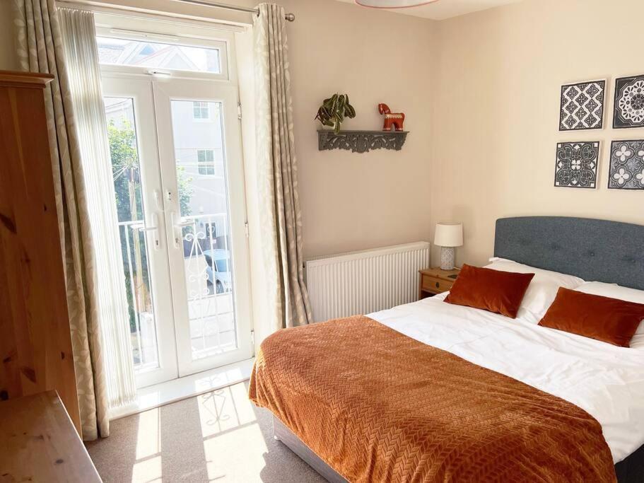 Private Parking, Central Llandudno, King Bed With Ensuite At Clement Lodge Exteriör bild