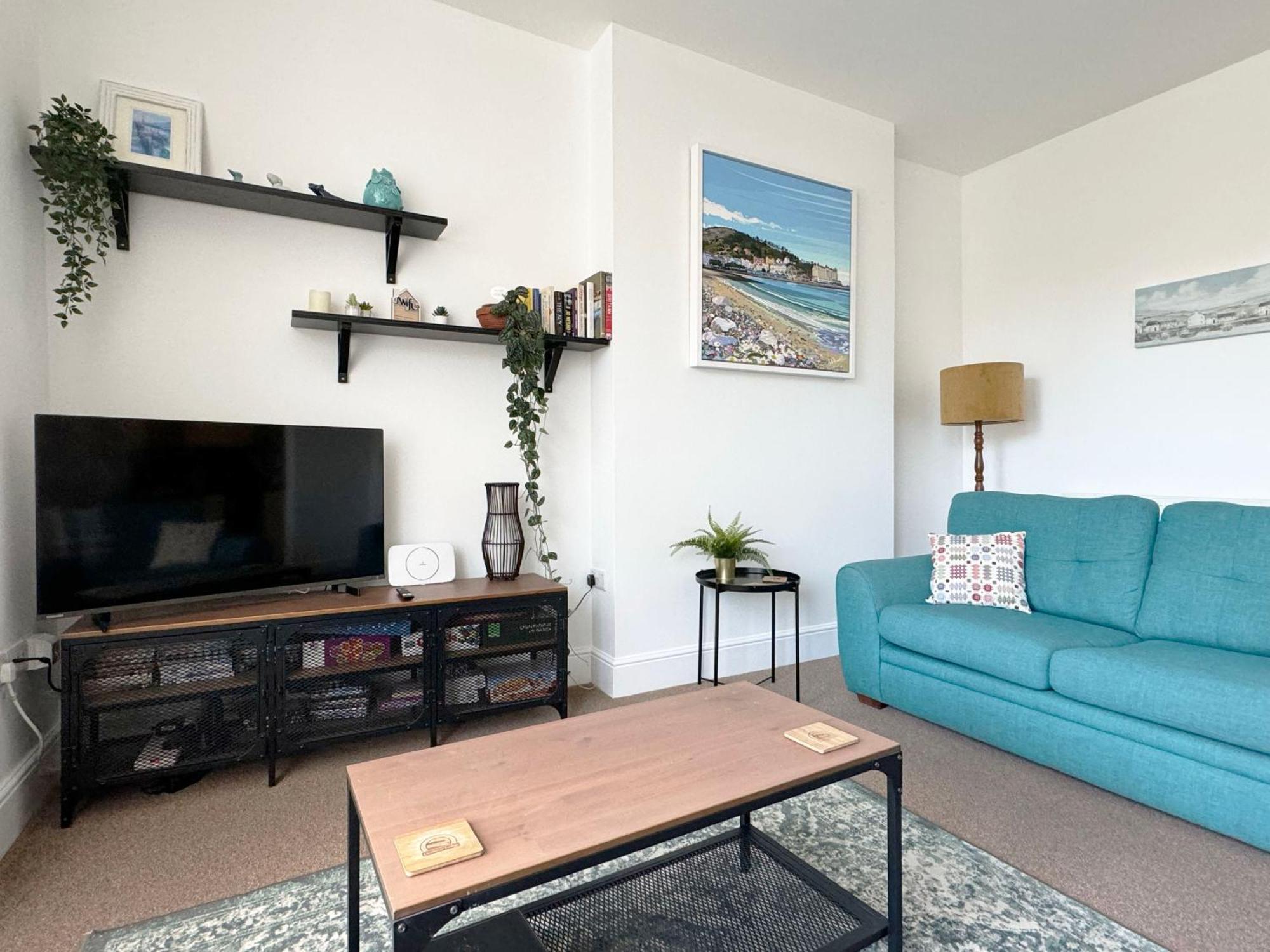 Private Parking, Central Llandudno, King Bed With Ensuite At Clement Lodge Exteriör bild